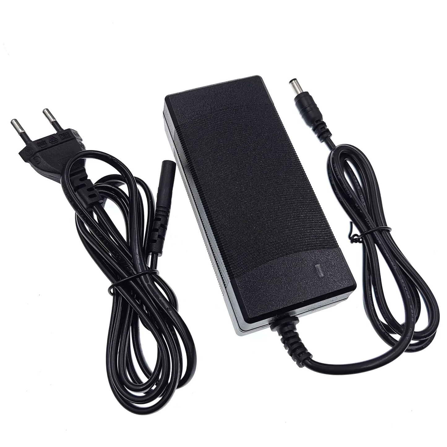 Chargeur de batterie 36 V 2 A - Efficace et fiable