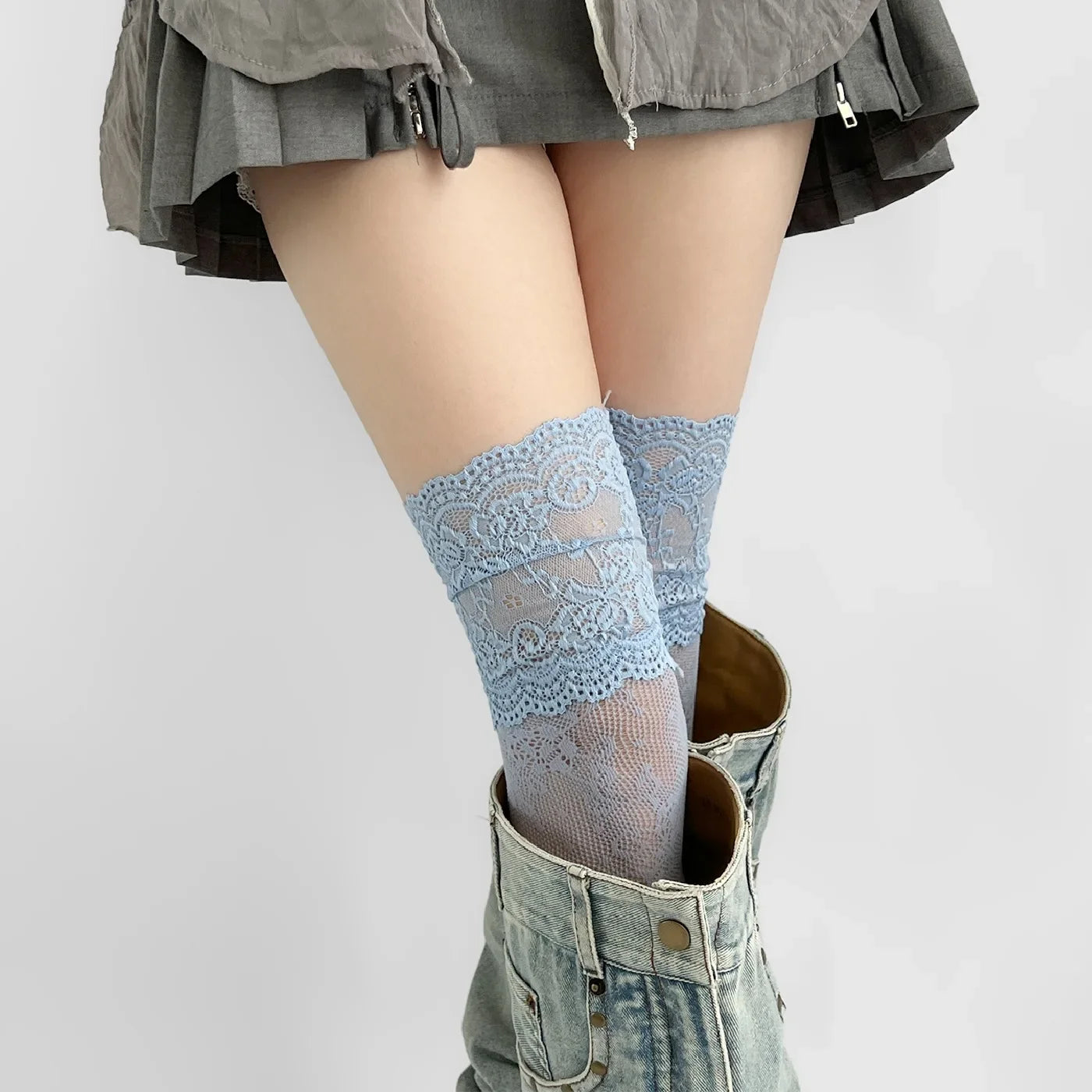 Women's Flower Lace Fishnet Thigh High Stockings - Sweet Frilly Trim