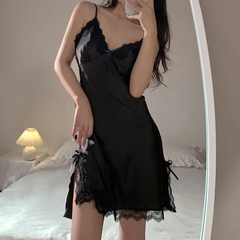 Women's Lace V-Neck Nightdress - Sleeveless Sleepwear