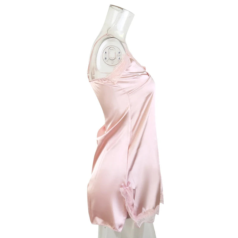 Women's Lace V-Neck Nightdress - Sleeveless Sleepwear