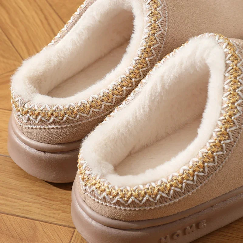 Cozy Fluffy Platform Slippers - Warm Indoor Unisex Shoes