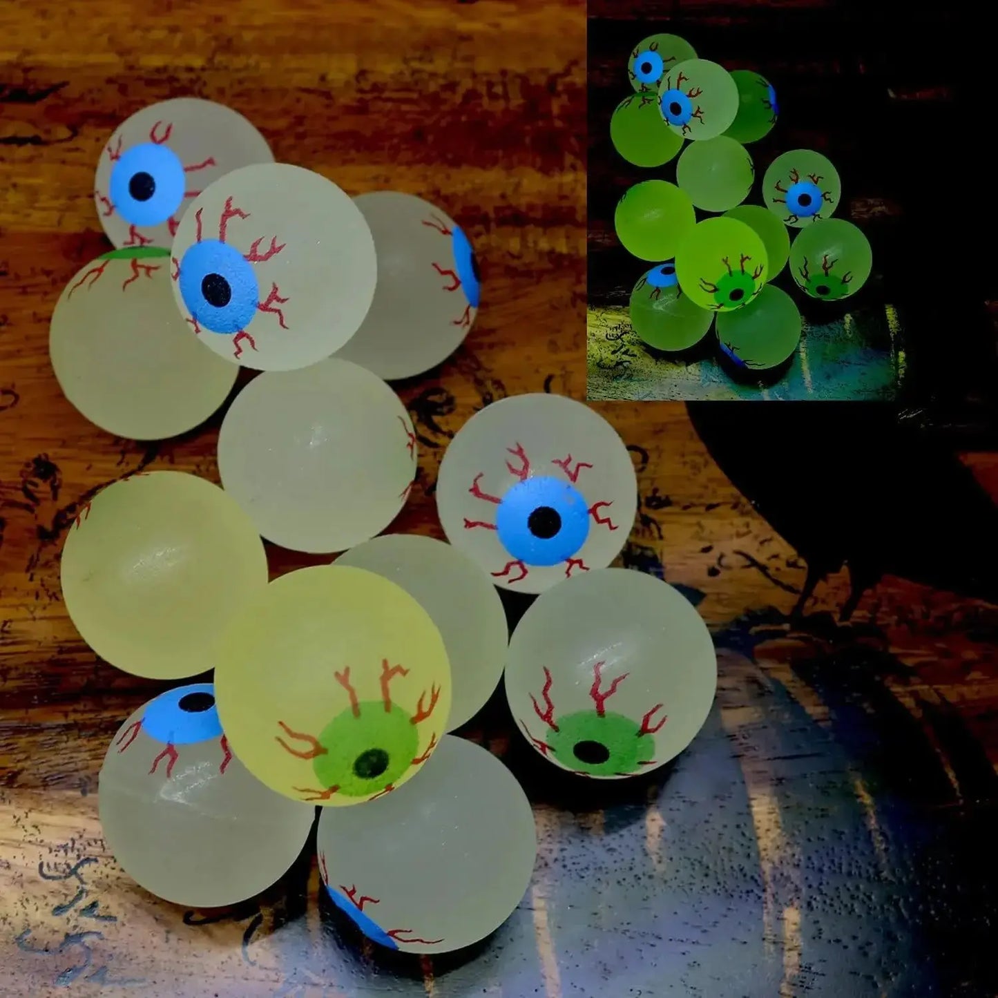 Glow in Dark Eyeball Bouncy Ball - Halloween Toys