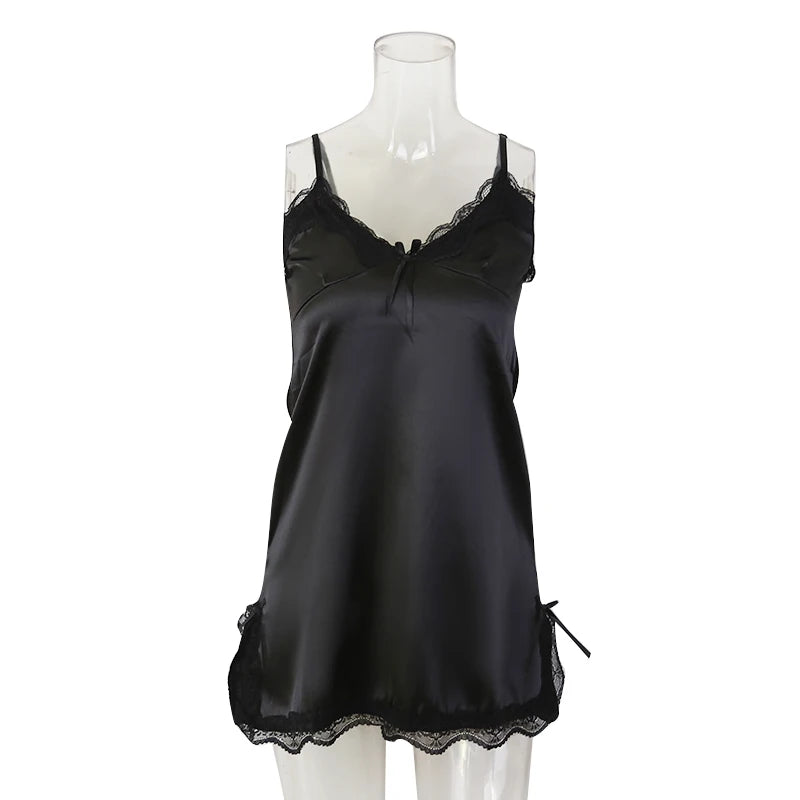 Women's Lace V-Neck Nightdress - Sleeveless Sleepwear