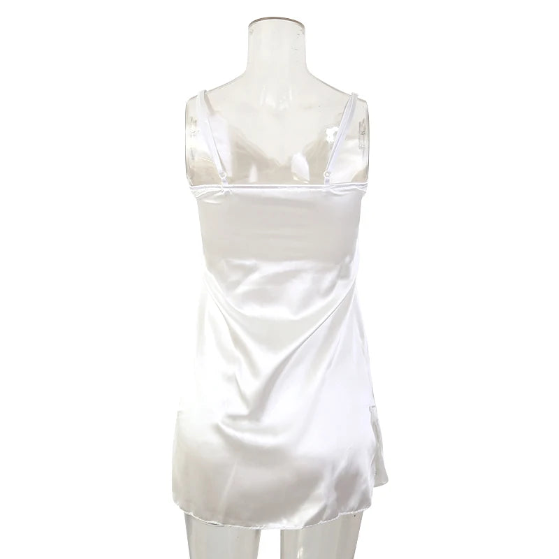 Women's Lace V-Neck Nightdress - Sleeveless Sleepwear