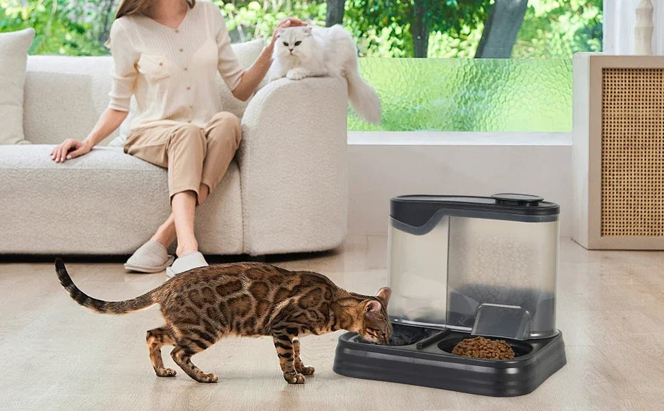 Automatic Cat & Dog Feeder - 2-in-1 Food & Water Dispenser