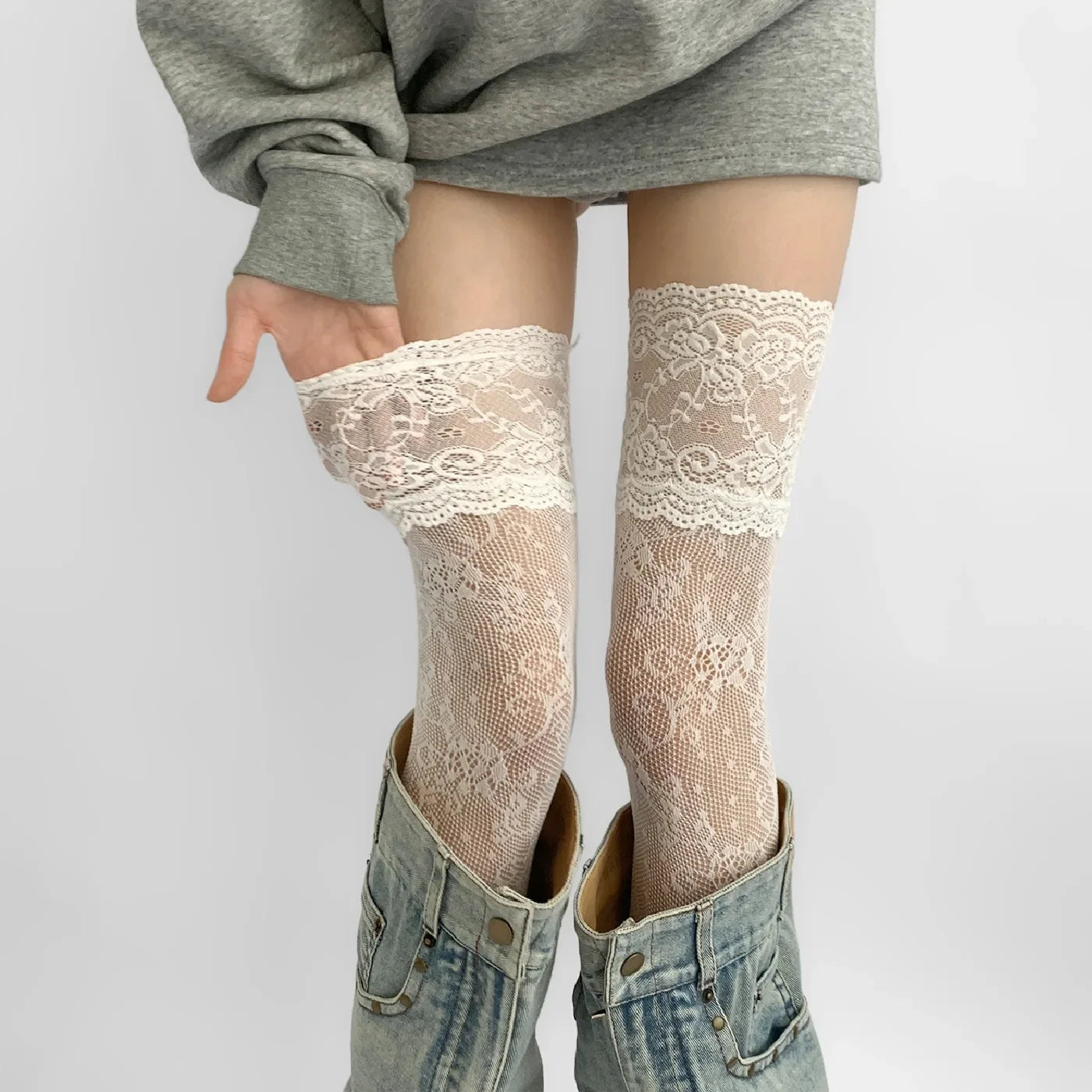 Women's Flower Lace Fishnet Thigh High Stockings - Sweet Frilly Trim