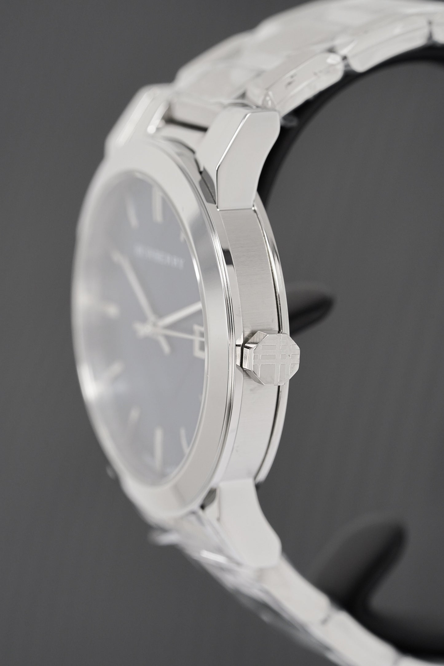 Burberry BU9031 Men's The City 38mm Steel Blue Watch