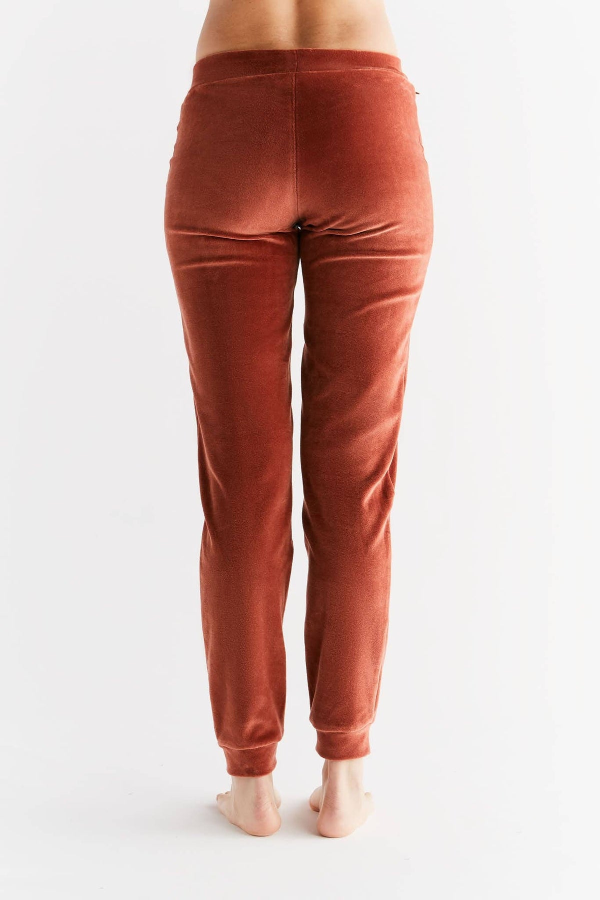 Earth Wardrobe Organic Cotton Soft Fleece Cuffed Sweatpants: Womens