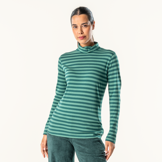 Organic Cotton Turtleneck T-Shirt – Womens