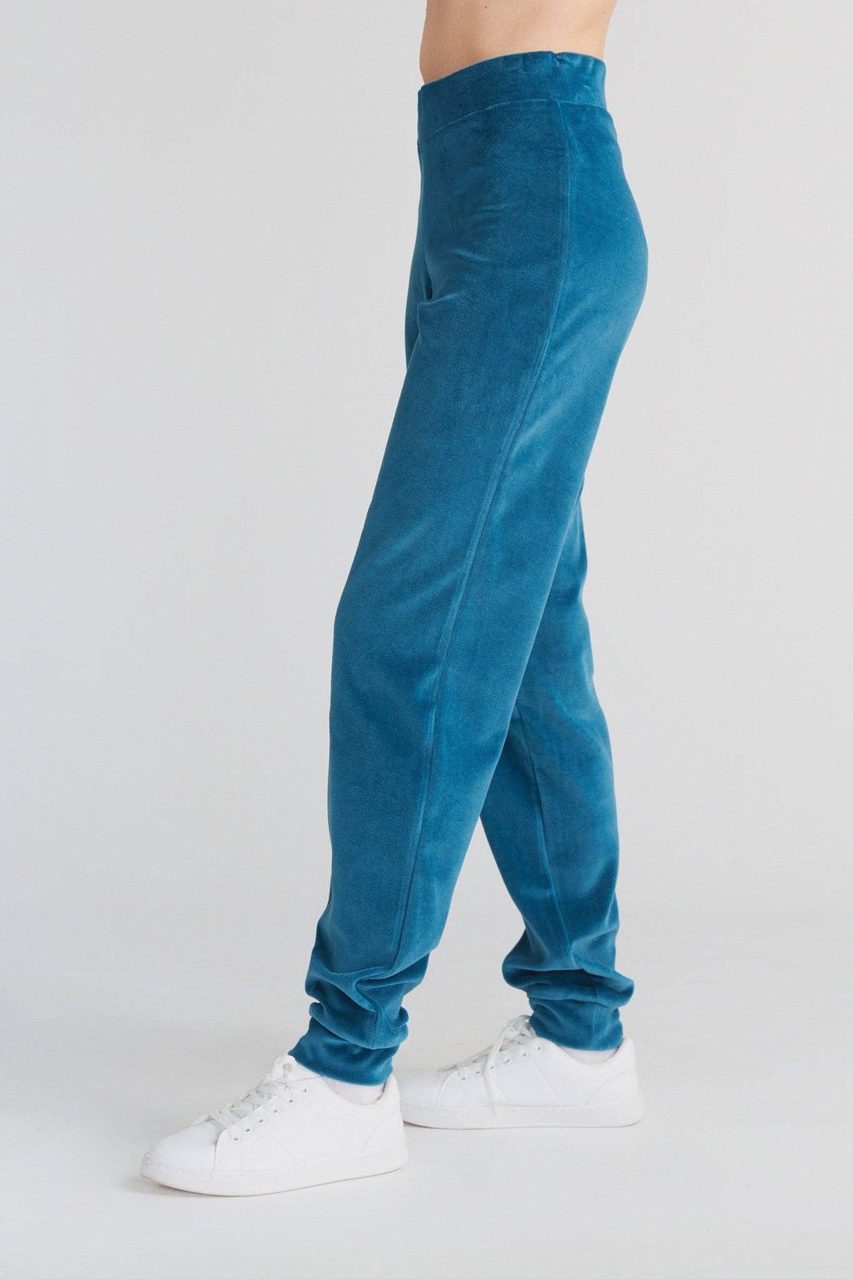 Earth Wardrobe Organic Cotton Soft Fleece Cuffed Sweatpants: Womens
