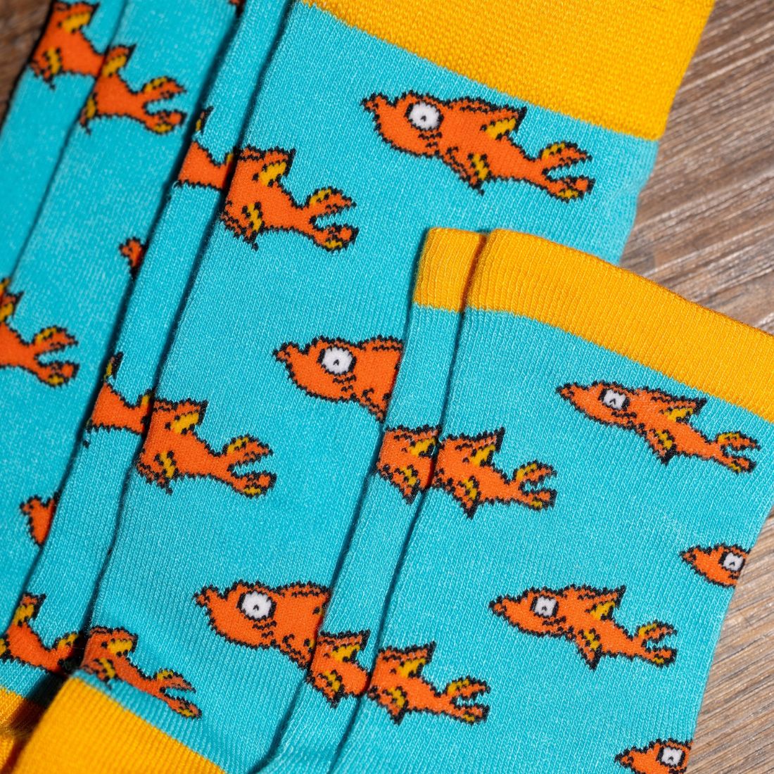 Guppy Fish Bamboo Socks – Swole Panda