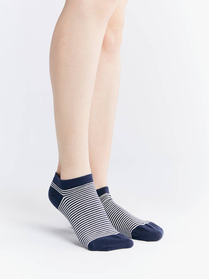Earth Wardrobe Organic Cotton Trainer Socks: 6-Pack