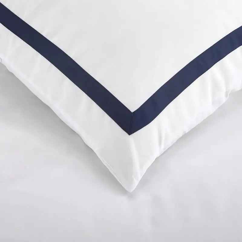 Parure de lit de luxe avec couette à motifs géométriques