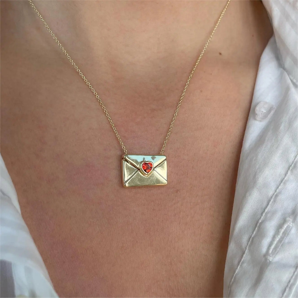 Savaé Design Envelope Heart Pendant Necklace