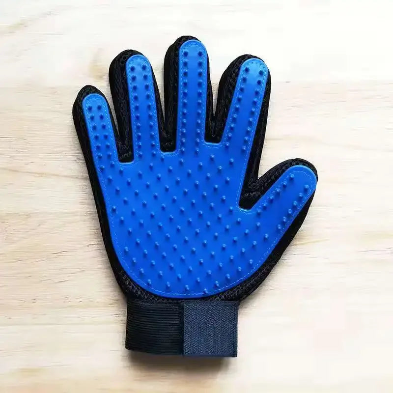 Gants de toilettage pour chiens : un éliminateur efficace des poils d'animaux