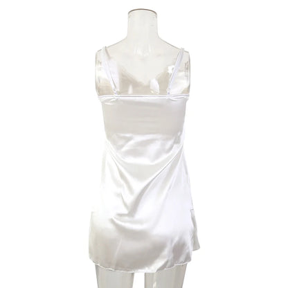 Women's Lace V-Neck Nightdress - Sleeveless Sleepwear - Bascora