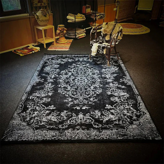 Tapis gothique noir vintage - Tapis Kilim turc