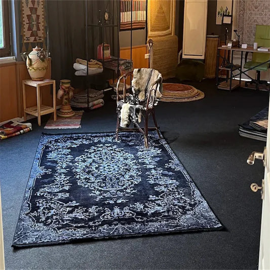 Tapis gothique noir vintage - Tapis Kilim turc