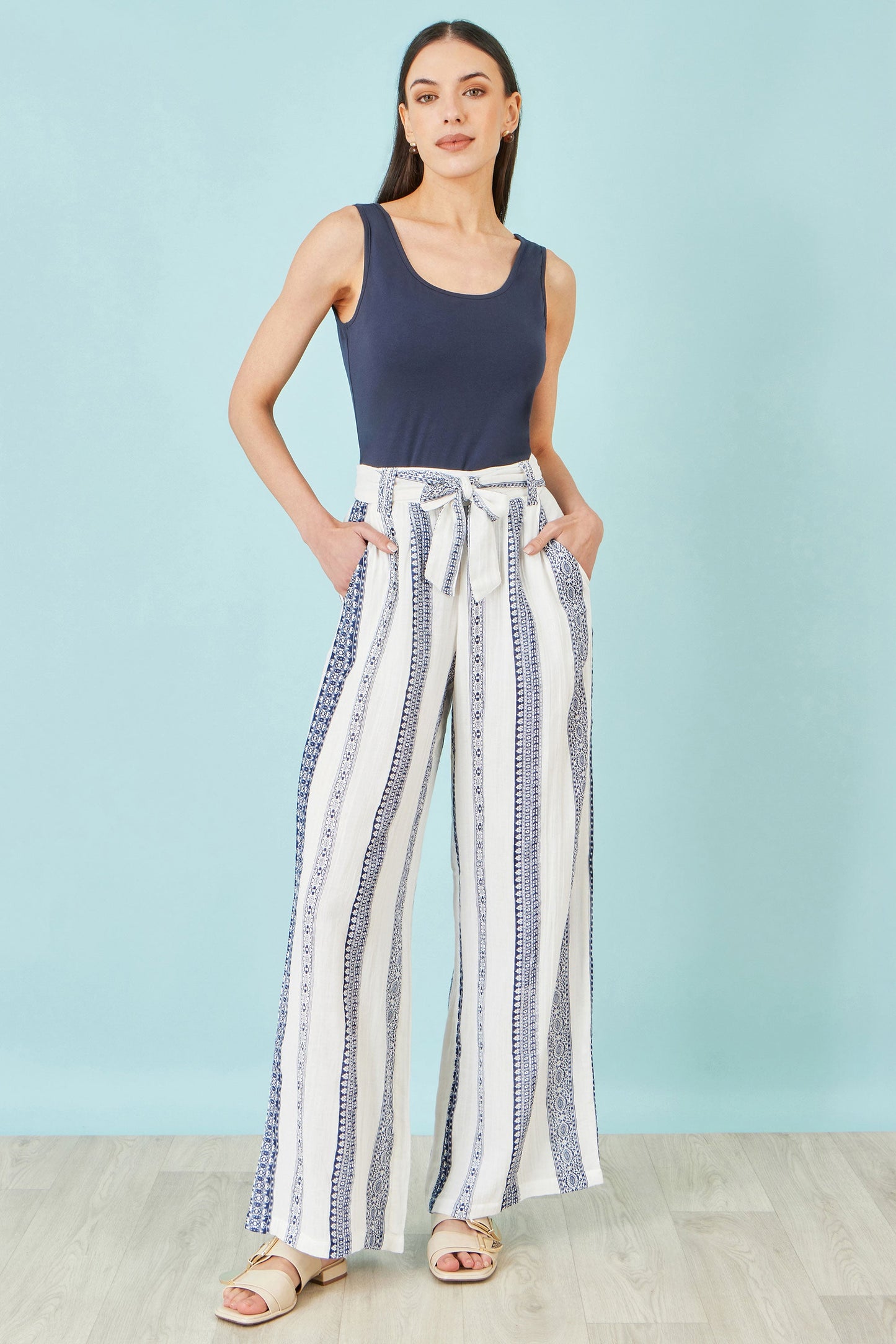 White Linen Mix Cropped Trousers With Tie Belt