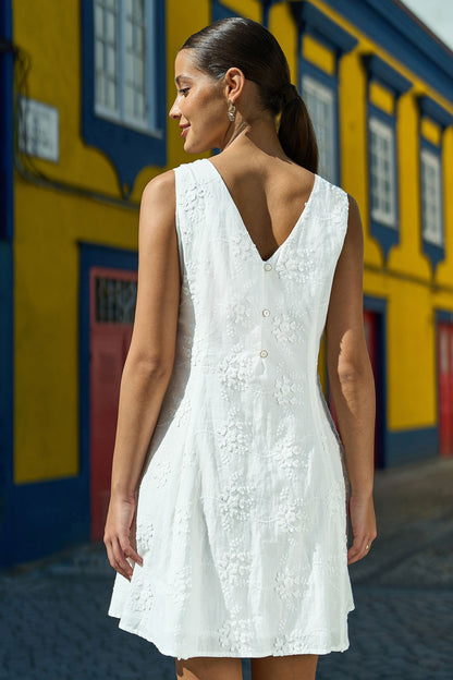 White Cotton Applique Flower Swing Shift Dress