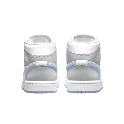 Air Jordan 1 Mid Wmns 'White Wolf Grey' - Bascora