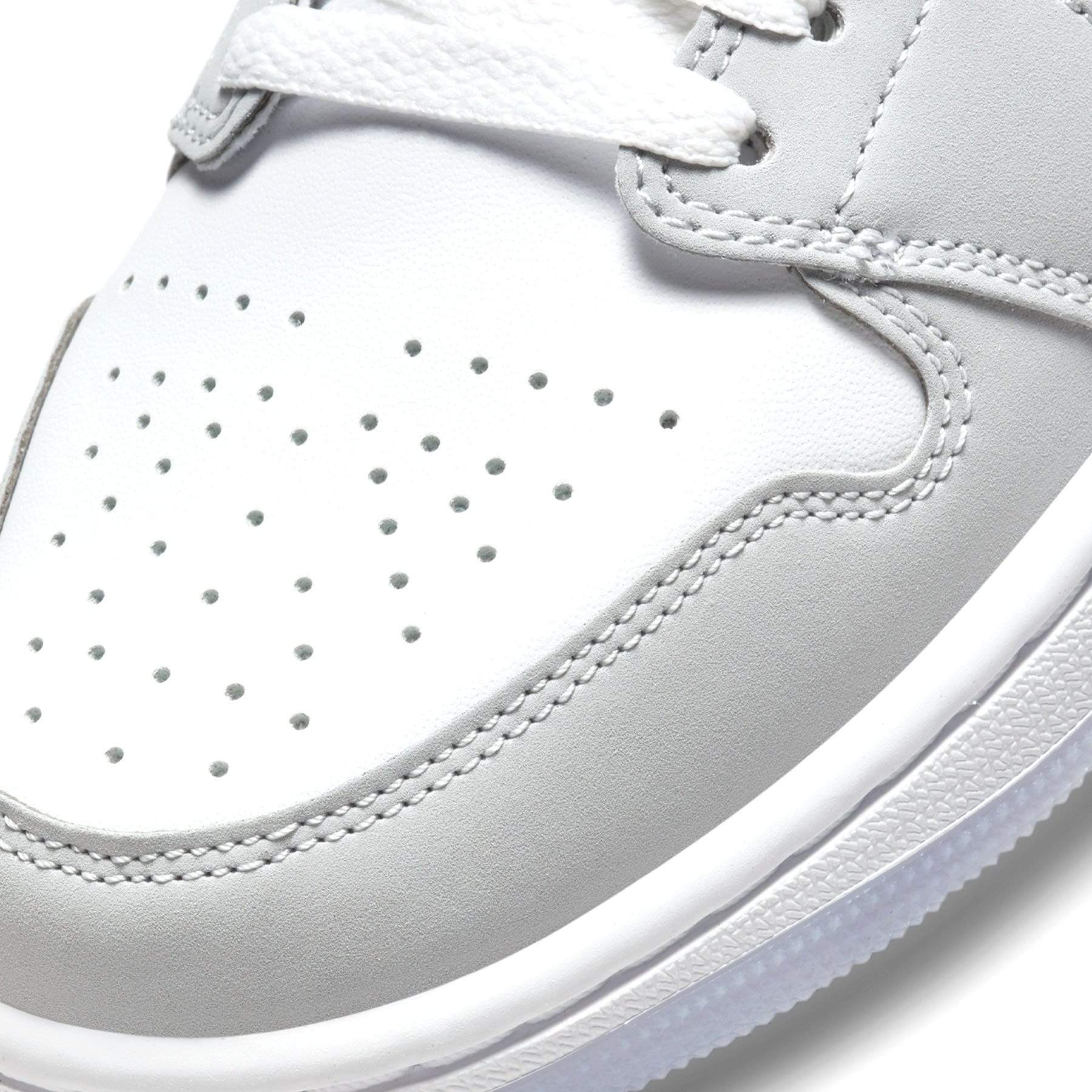 Air Jordan 1 Mid Wmns 'White Wolf Grey' - Bascora