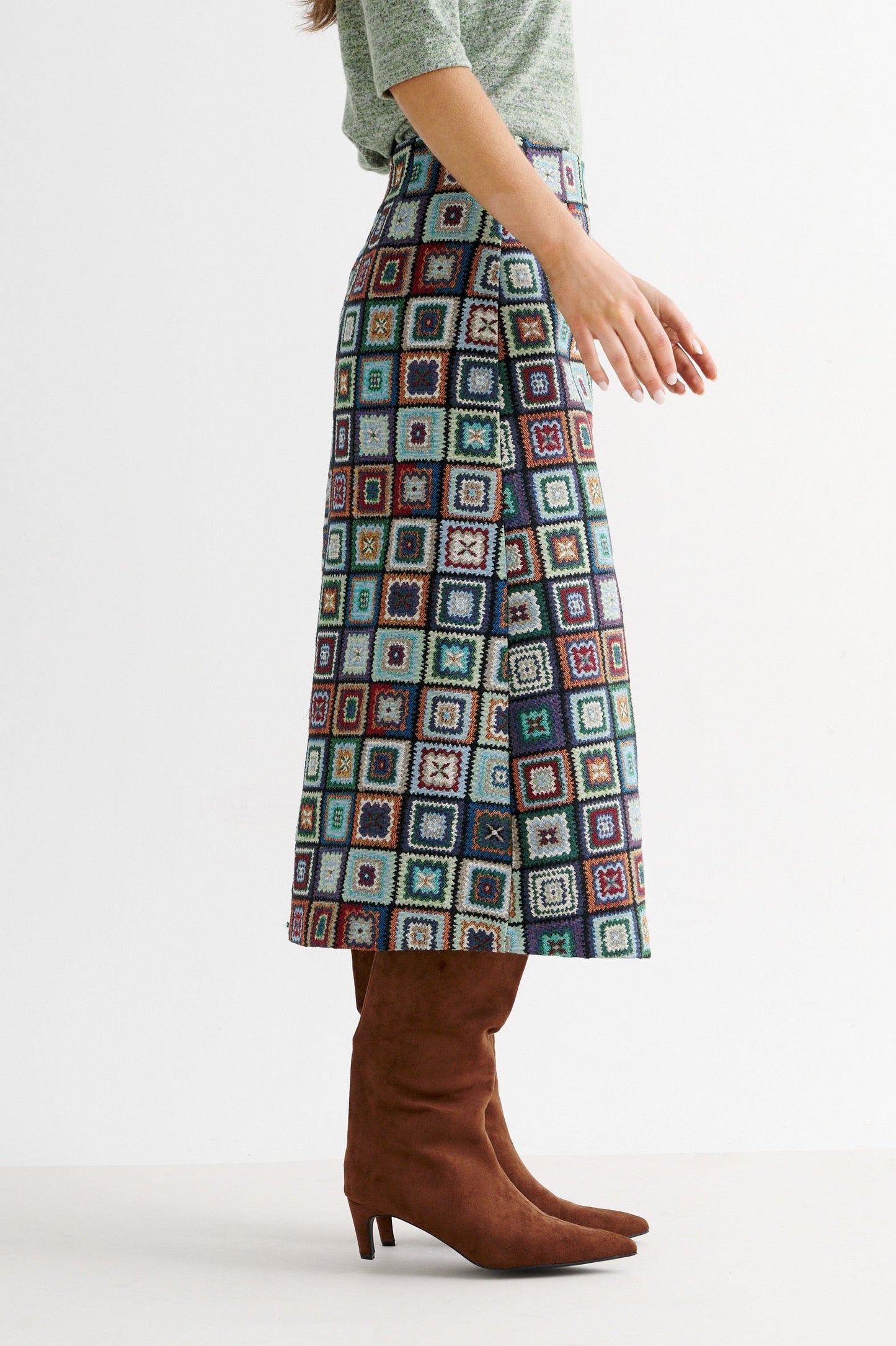 Buffy 70's Patch Jacquard Midi Skirt - Bascora