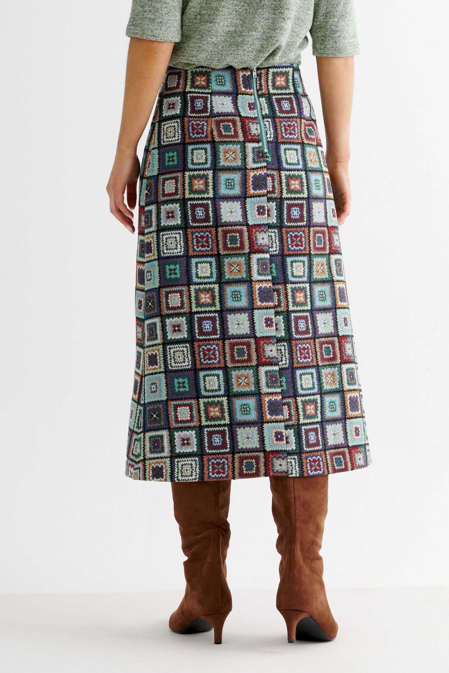 Buffy 70's Patch Jacquard Midi Skirt - Bascora