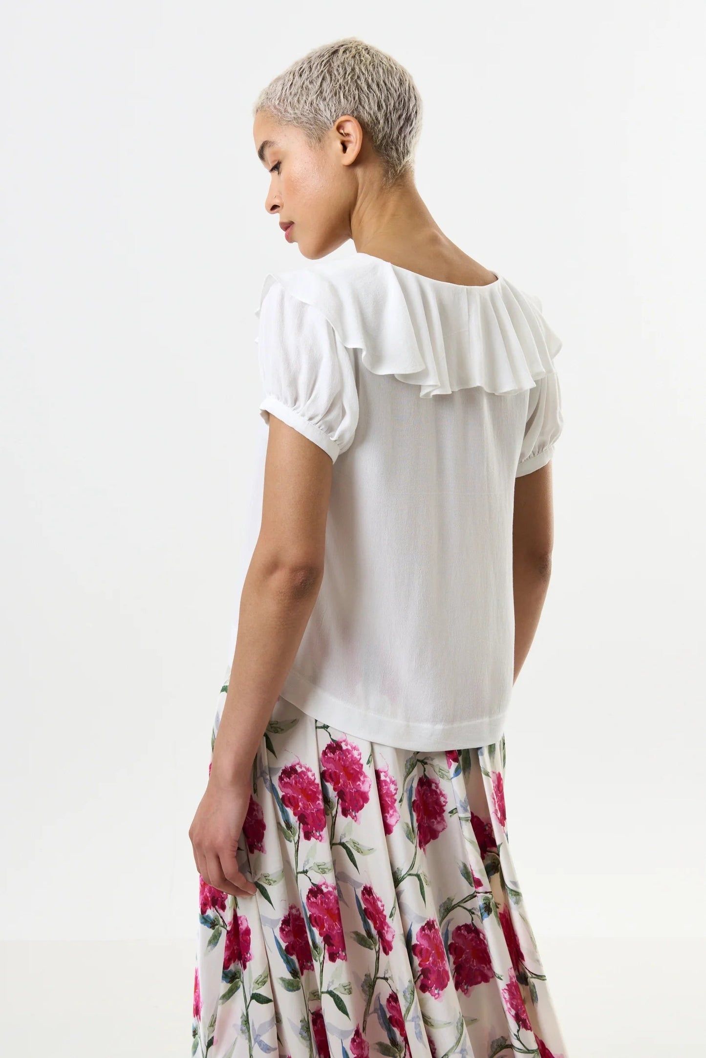 Eloise Moss Crepe Frill Collar Blouse - Off White - Bascora