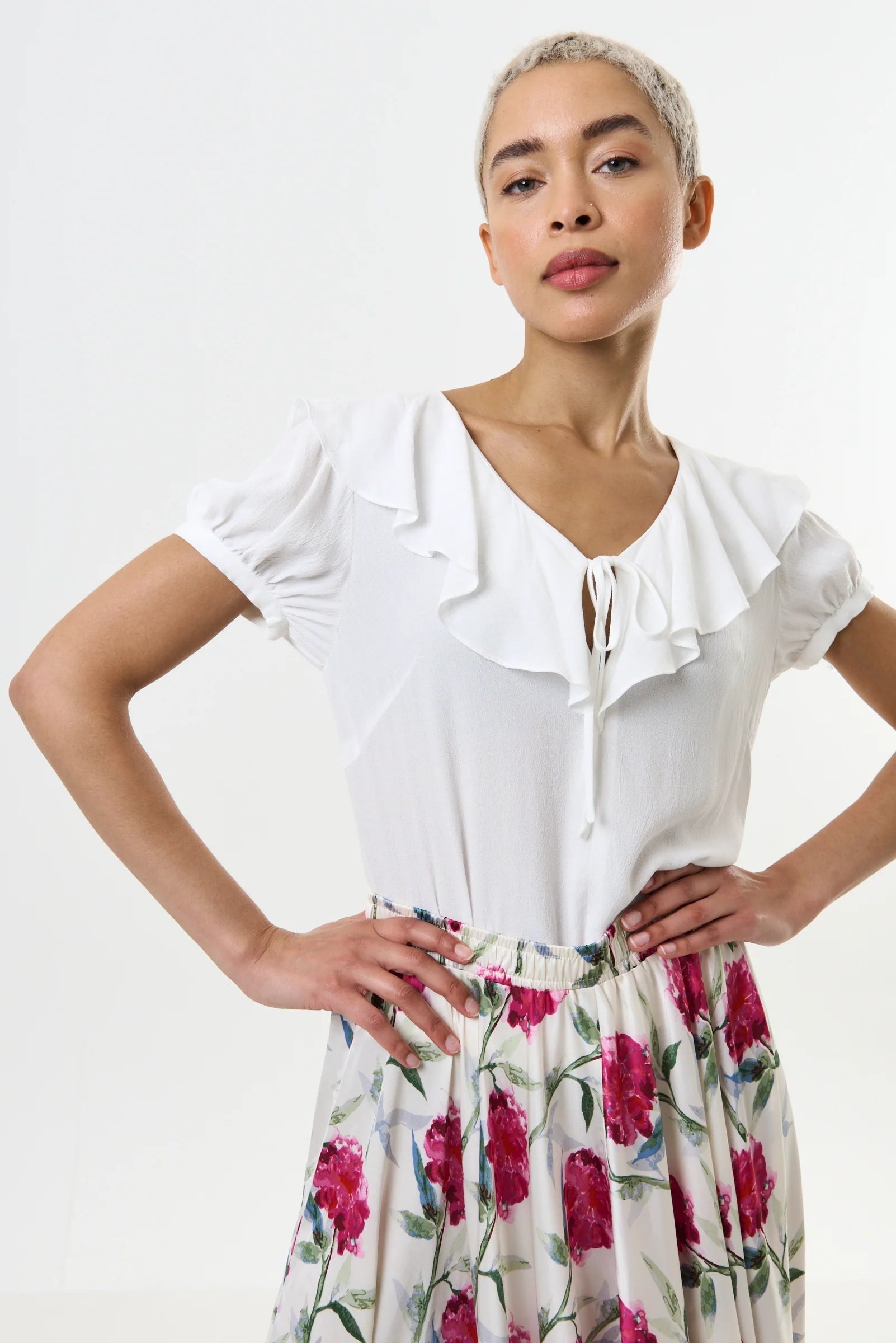 Eloise Moss Crepe Frill Collar Blouse - Off White - Bascora