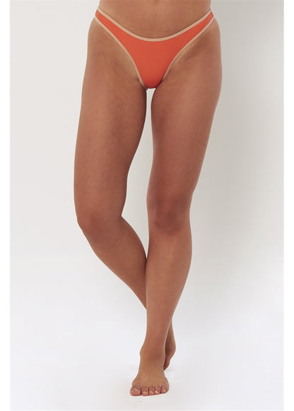 Sisstrevolution Solid Sulu Skimpy Swim Bottom