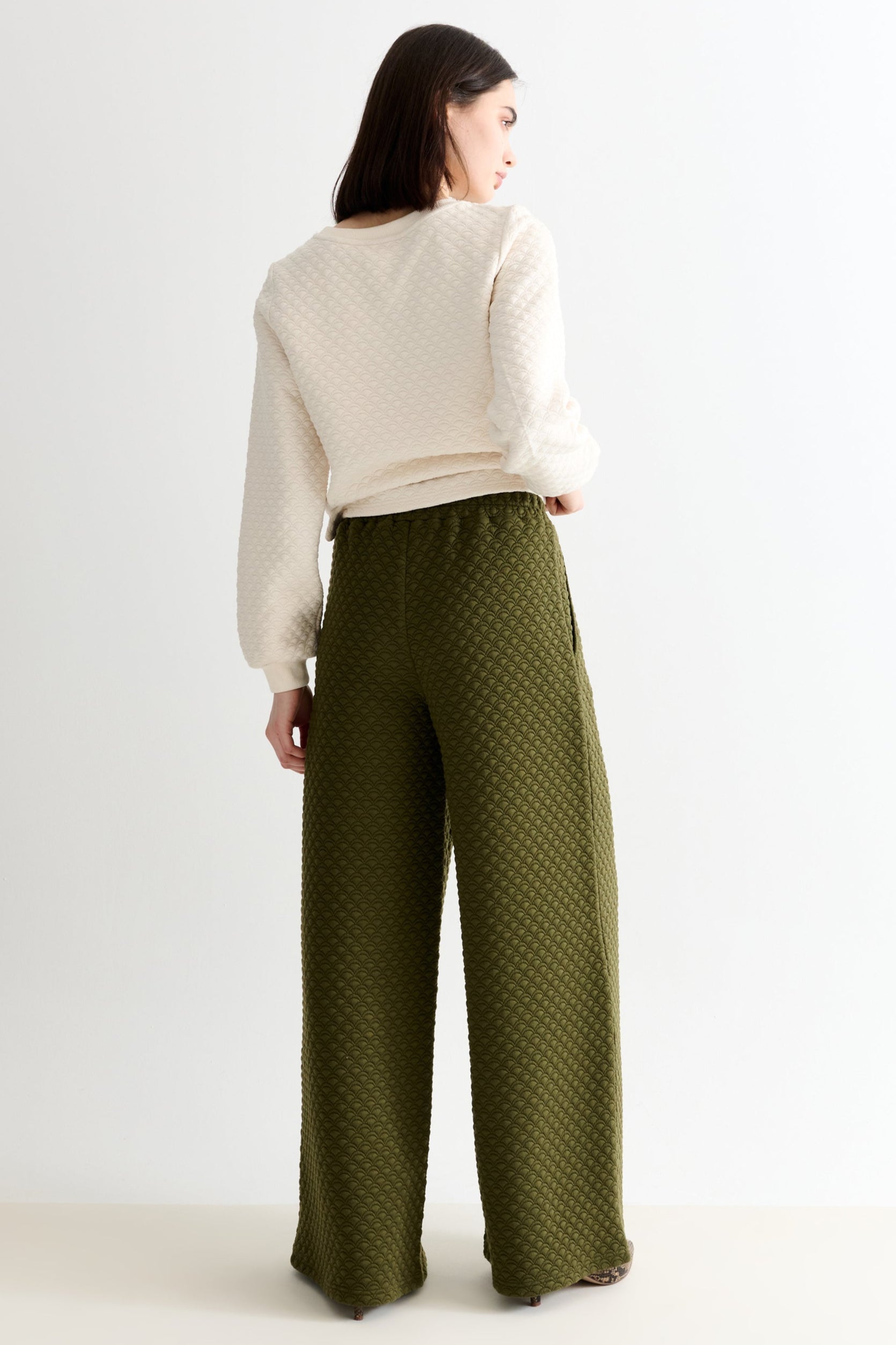 Flory Scallop Quilt Wide Leg Trouser - Moss Green - Bascora