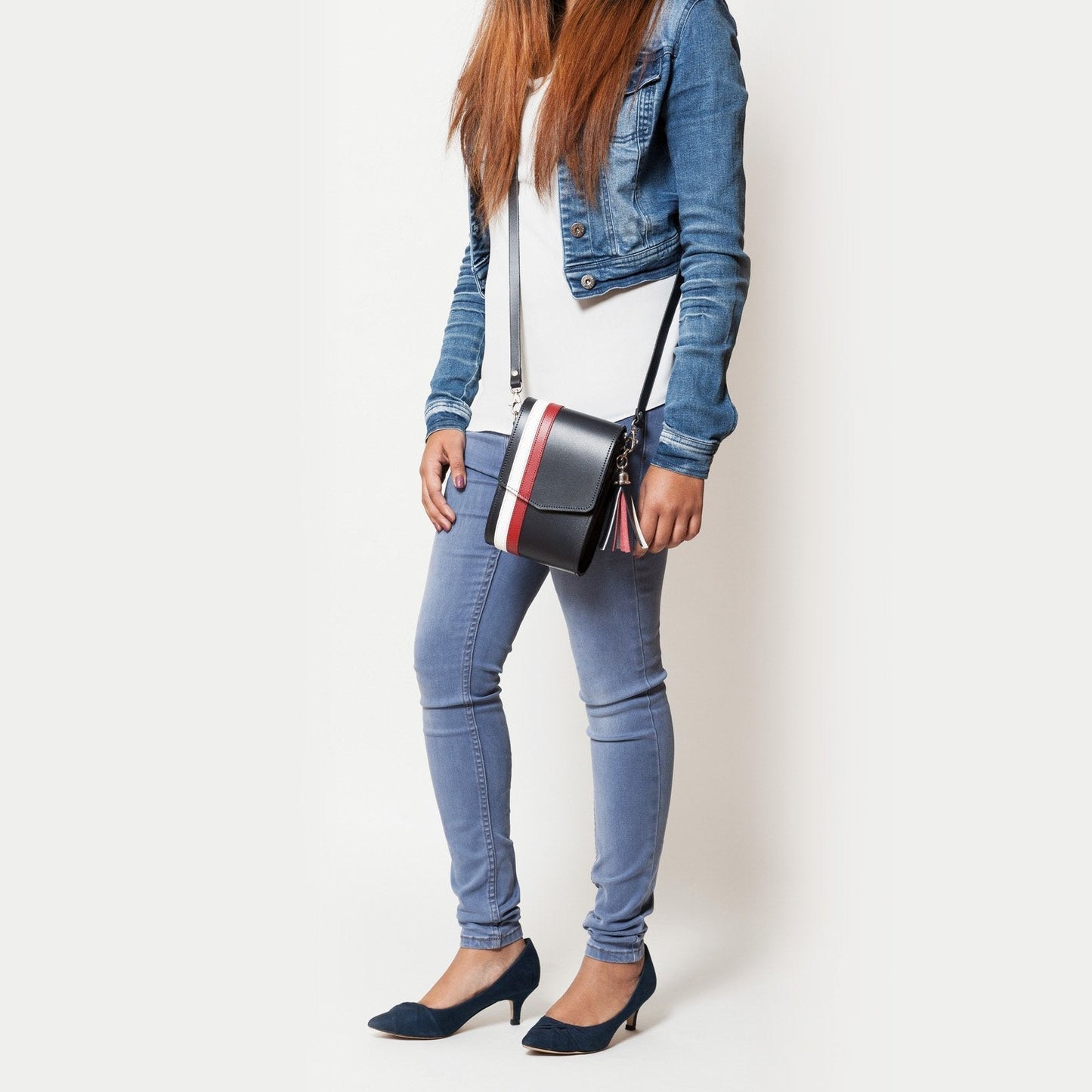 Handmade Leather Festival Phone Bag - British Edit - Bascora