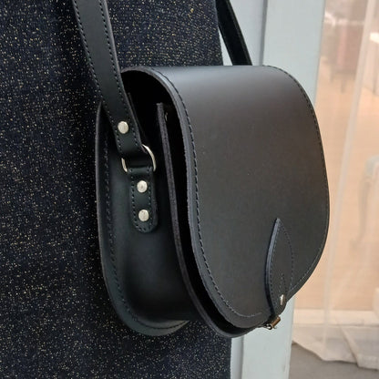 Handmade Leather Saddle Bag - Black - Bascora