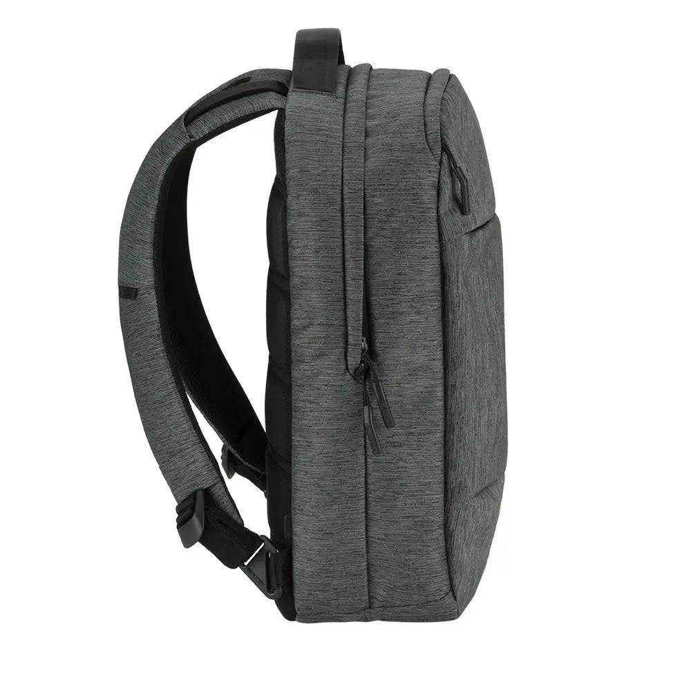 InCase City Compact Backpack 18L - Bascora