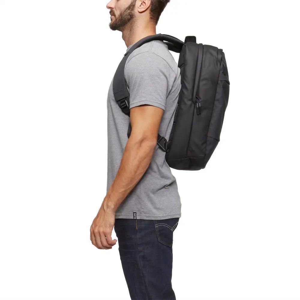 InCase City Compact Backpack 18L - Bascora