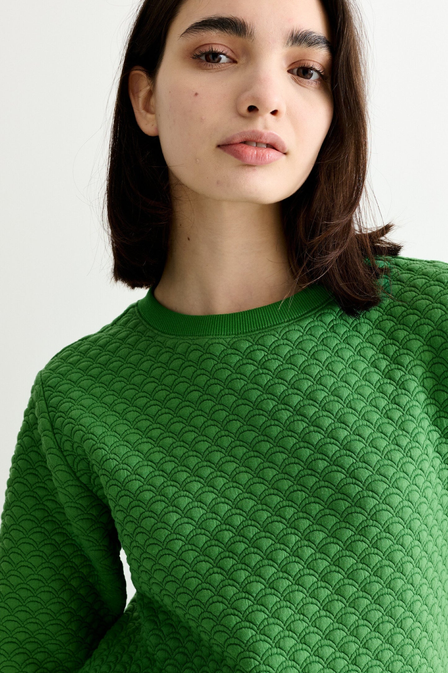 Jan Scallop Quilt Sweatshirt - Green - Bascora