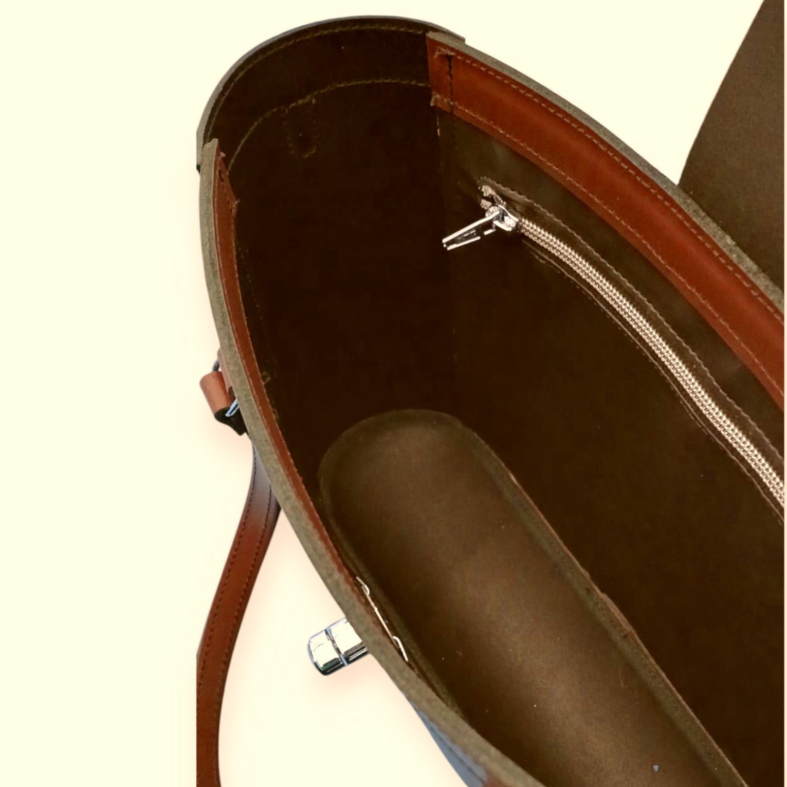 Leather Mini Twist Lock Shopper Bag – Chestnut - Bascora