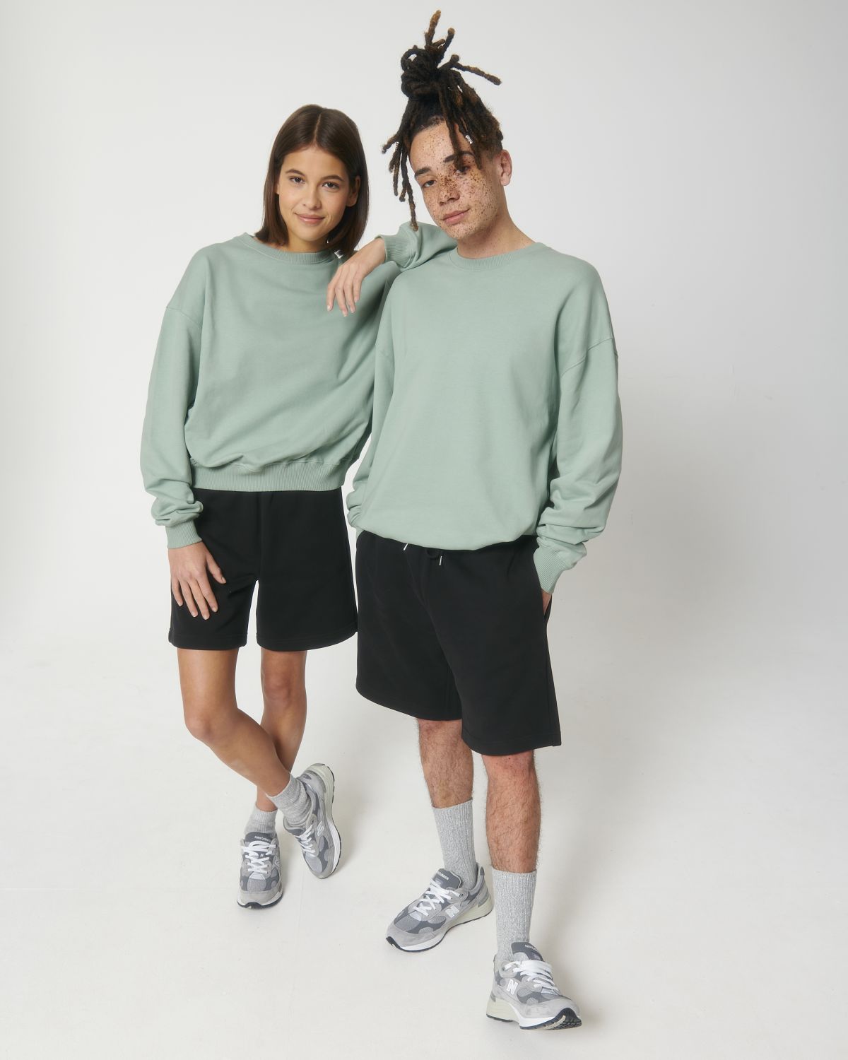 Organic Boxy Heavy Sweatshirt – Unisex - Bascora