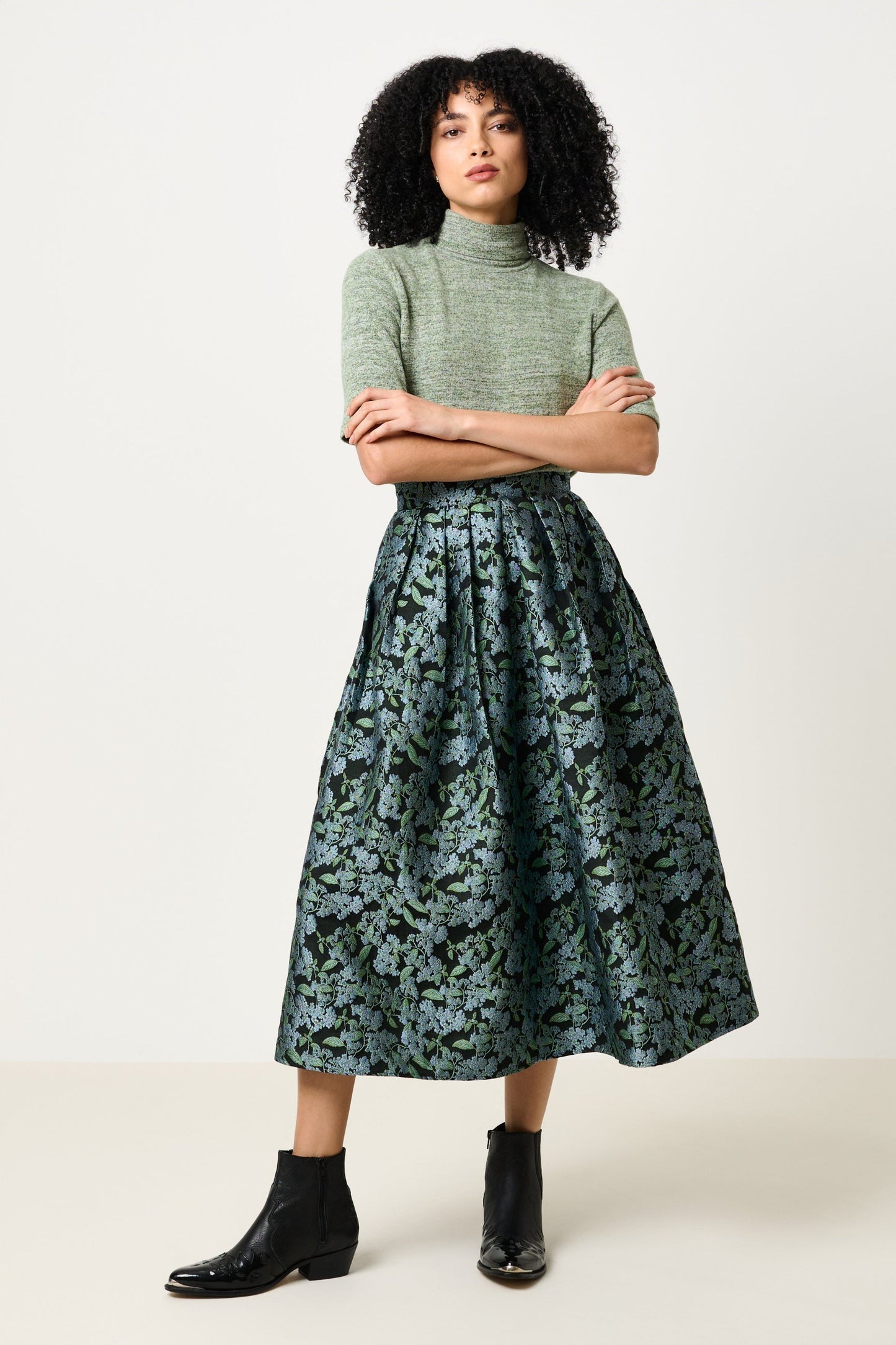 Pasadena Blossom Jacquard Midi Skirt - Black - Bascora