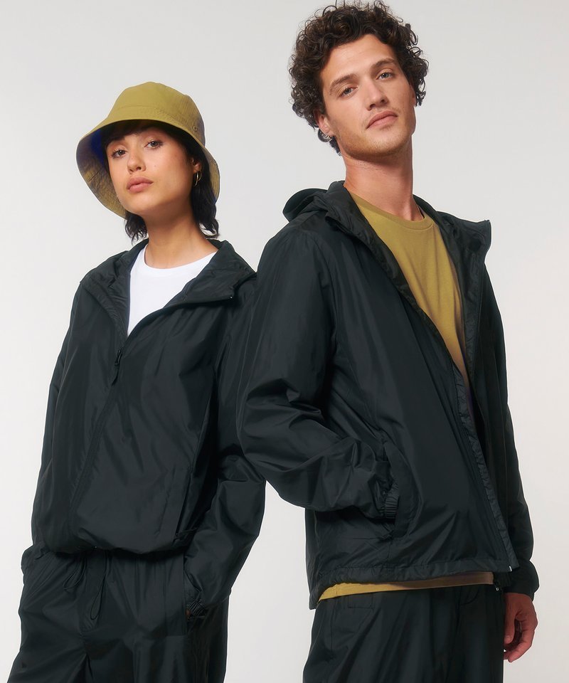 Recycled Polyester Lightweight Waterproof Jacket - Bascora