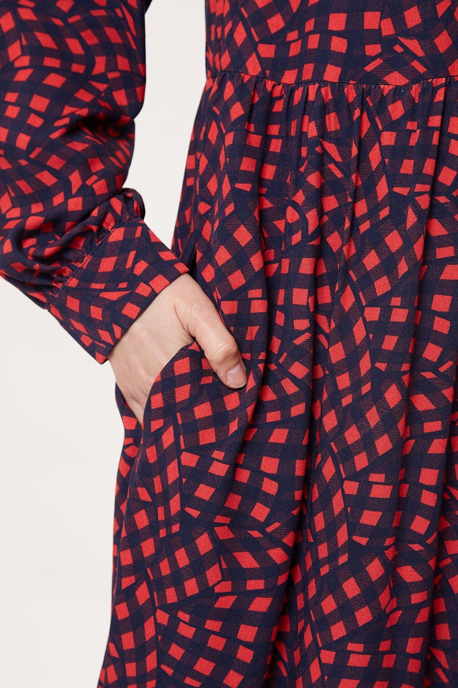 Rheane Gingham Twist Print Long Sleeve V Neck Midi Dress
