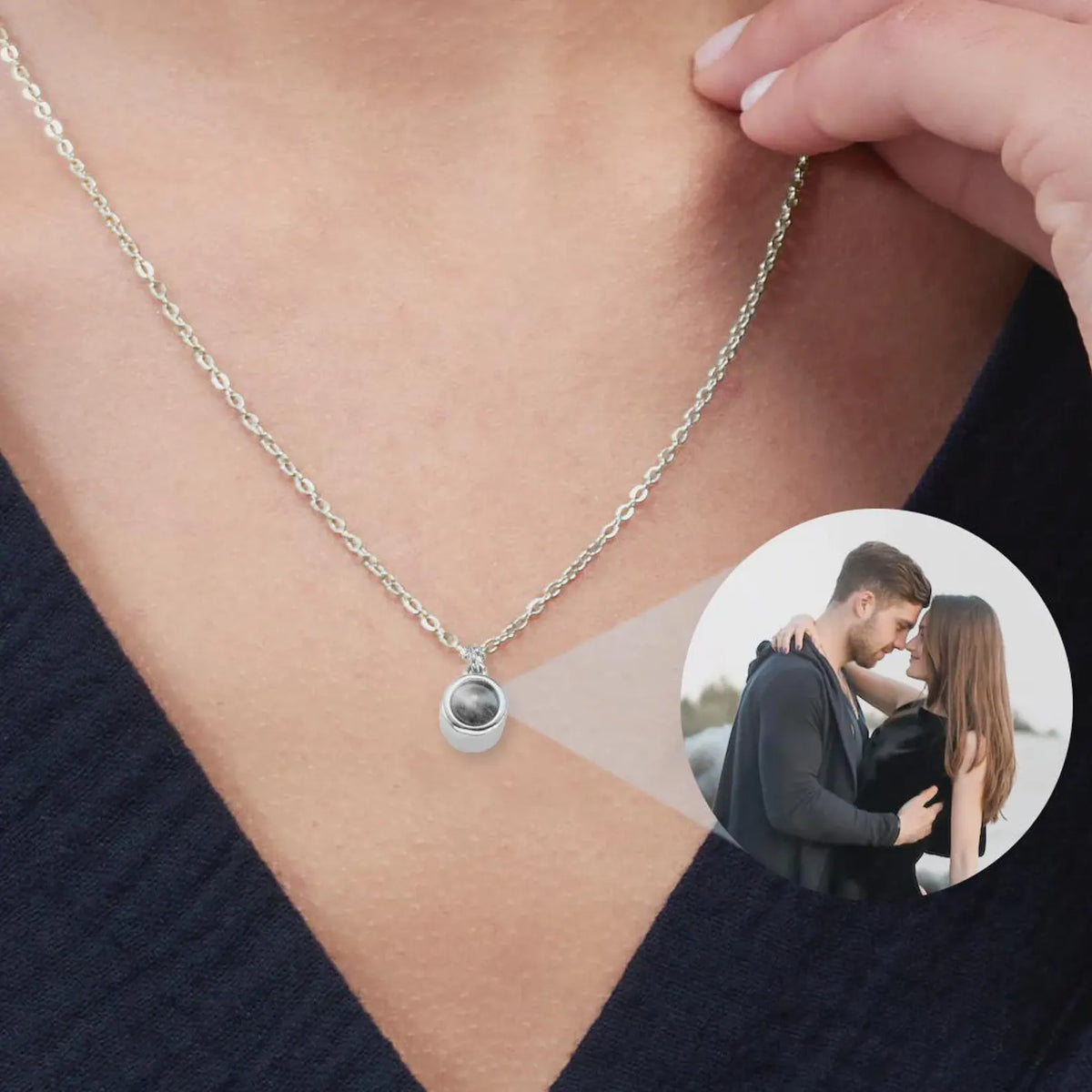 Savaé Design Secret Photo Locket Necklace