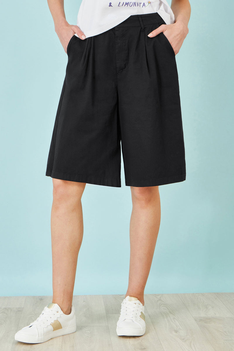 The Black Cotton Bermuda Shorts - Bascora