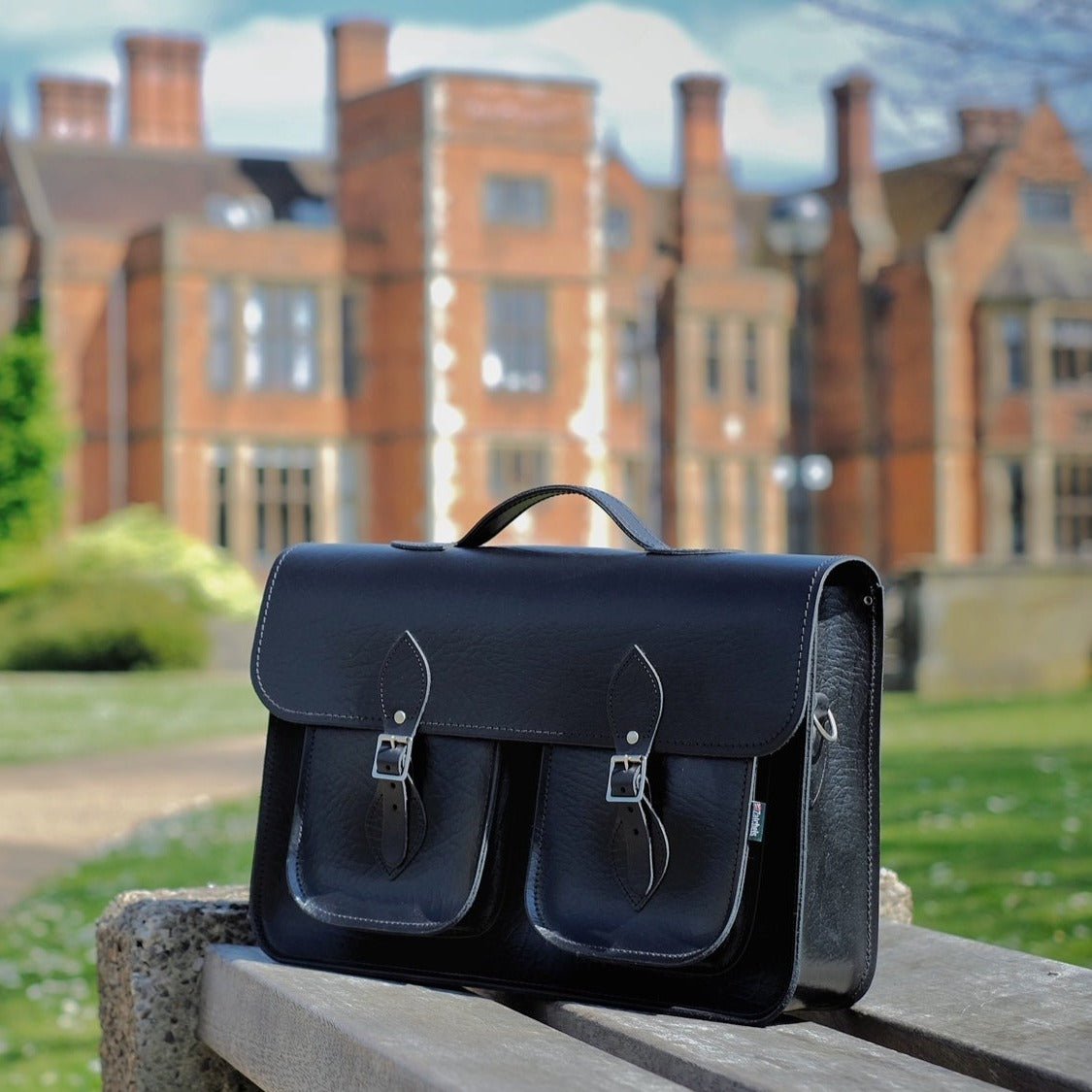 Twin Pocket Executive Handmade Leather Satchel - Black - Bascora