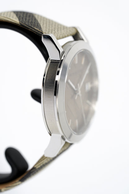 Burberry BU9023 Unisex The City Nova 38mm Watch