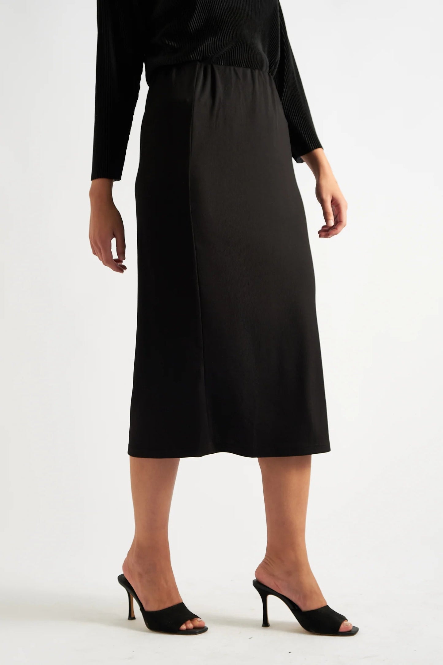 Wilson Black Fine Rib Midi Pencil Skirt - Bascora